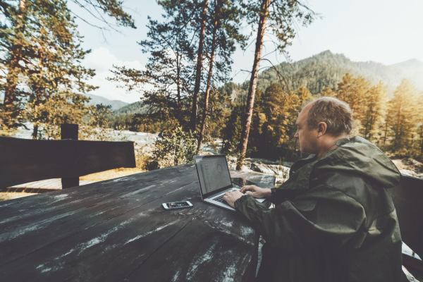 freedom and remote income lifestyle